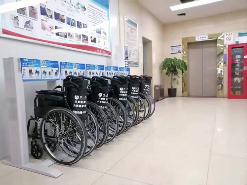 کیا مشترکہ دستی وہیل چیئر مقبول ہے؟ یہ کہاں دستیاب ہے؟